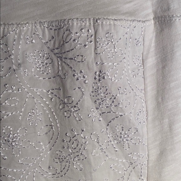 J. Crew white 3/4 sleeve top. - Picture 3 of 6